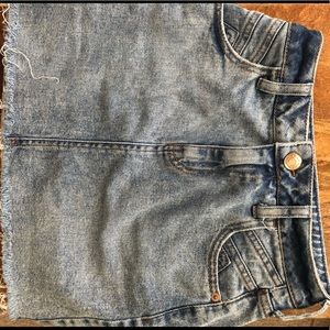 00 denim skirt